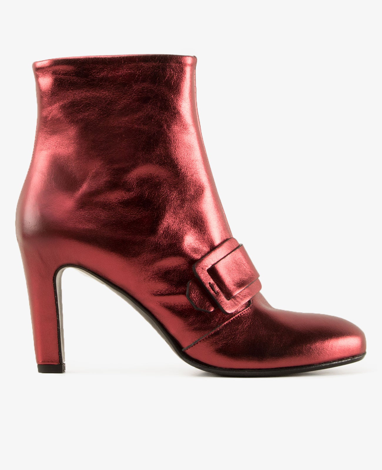 11626 Vino Red