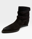 2501 Riley Suede Mocca