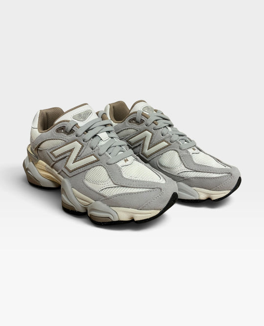 U 9060 11 M Driftwood White