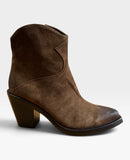 Judy 02 Mink