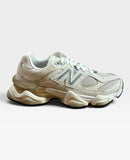 U 9060 Wht Sea Salt Off White