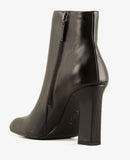 Alina 01 Black