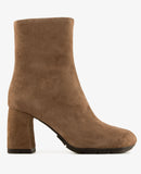 Eclat 02 Fandango Brown
