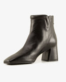 T244 Black